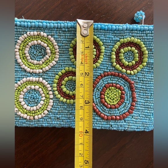 Small Fully Beaded Coin Purse. Circle Seed Bead Bag - Picture 6 of 6